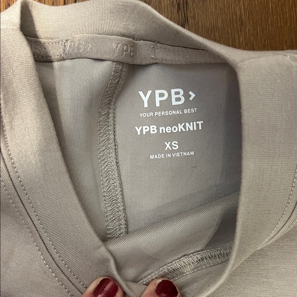 Abercrombie & Fitch Cream Midi Dress - Picture 2 of 3